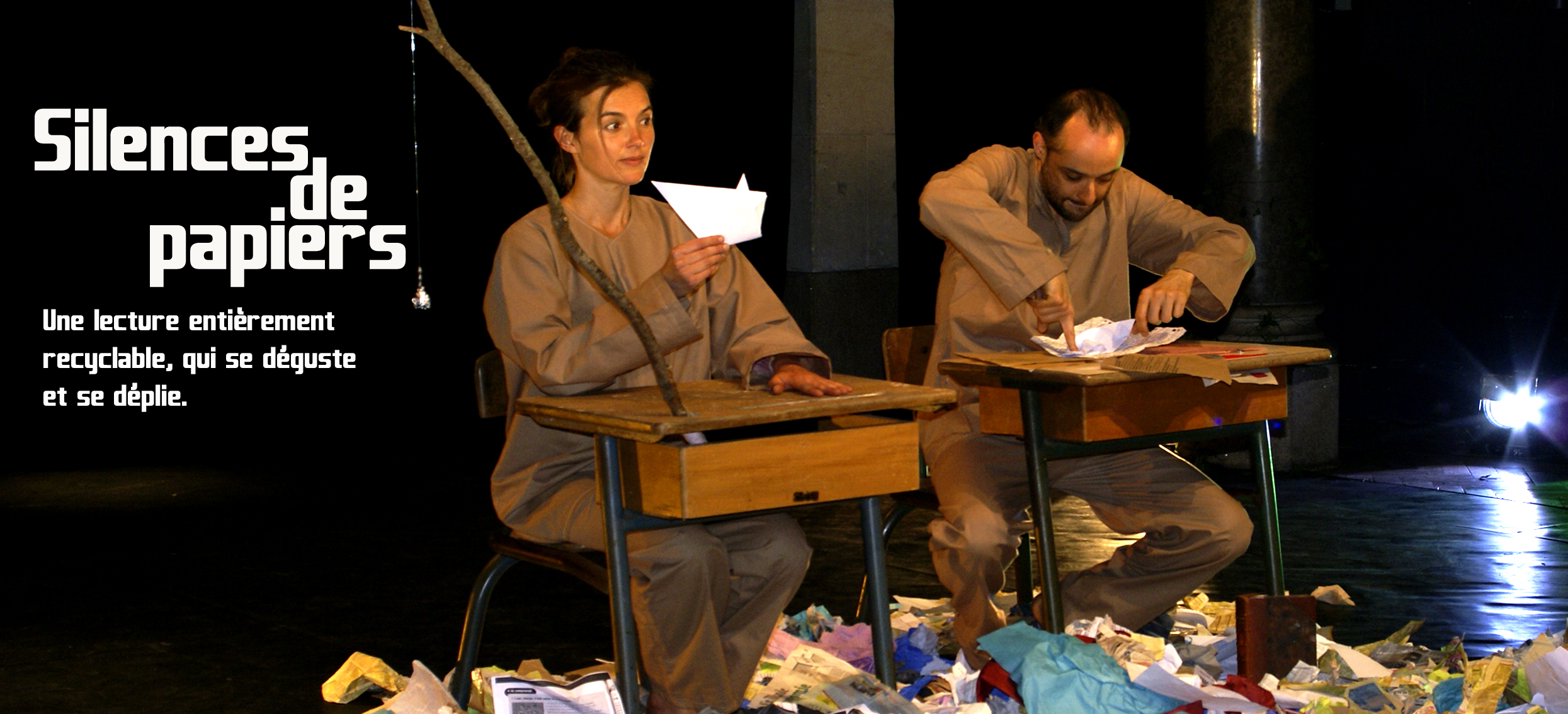Silences de papiers - Compagnie La Pierre et le Tapis